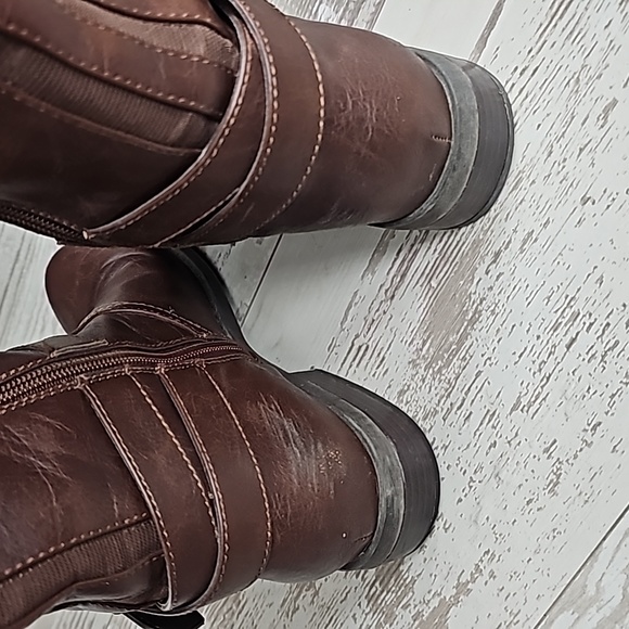 GUESS Brown leather tall (to knee) riding boots. Size 7 - Picture 7 of 9